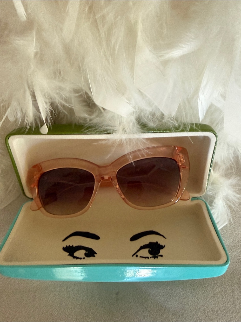 kate spade Pink Transparent cat eye Sunglasses with Gradient Lenses